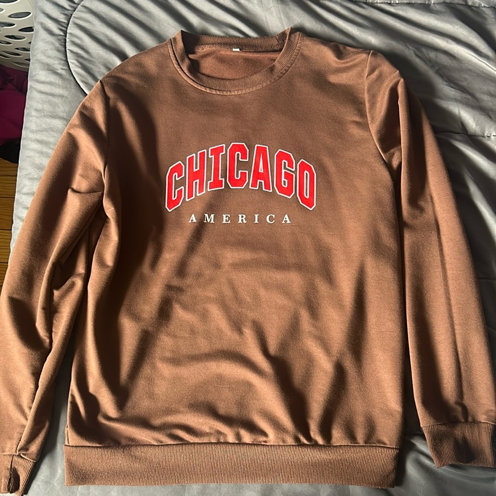 Chicago crew neck